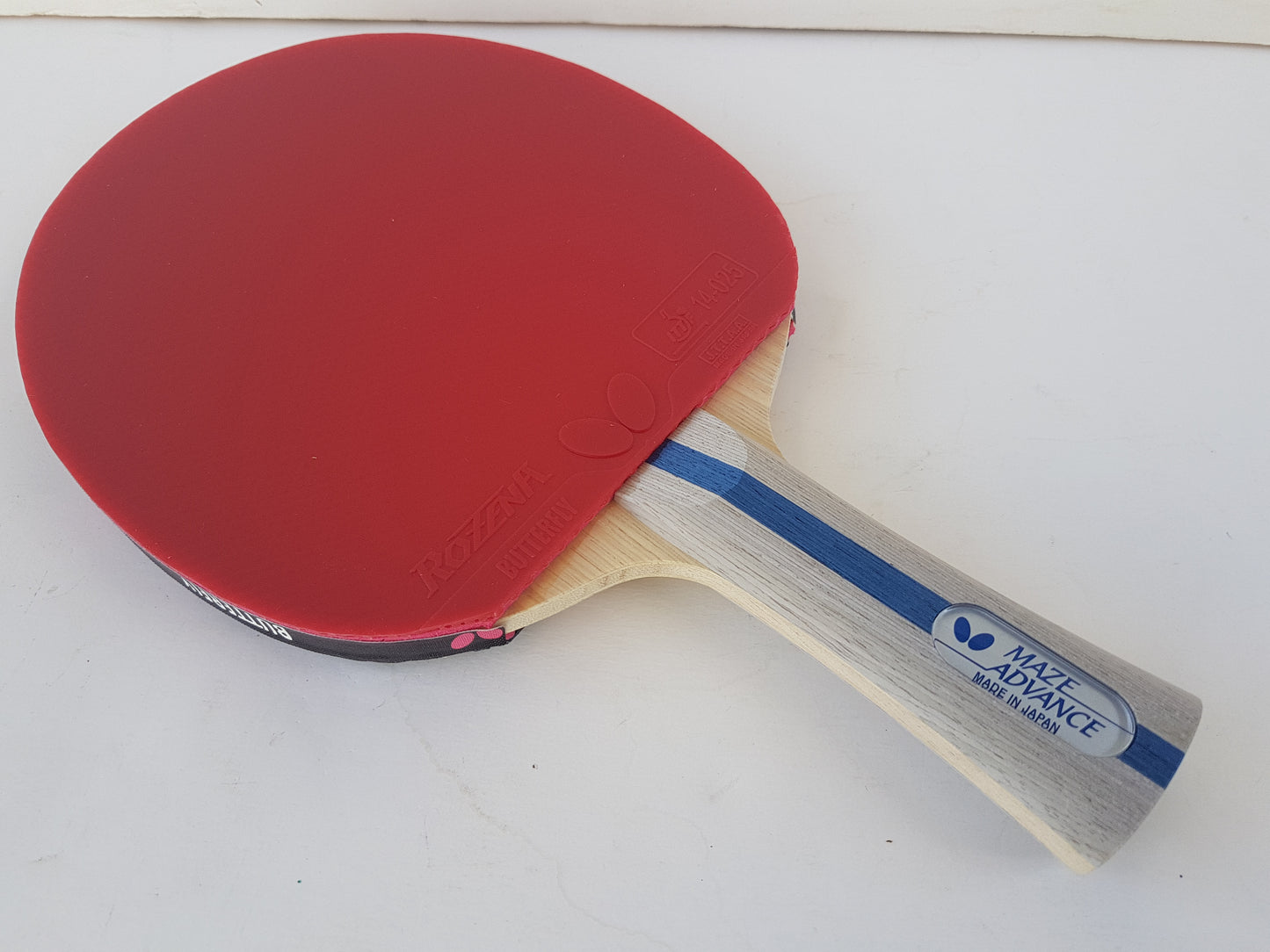 Maze Advance Blade With Rozena Rubbers